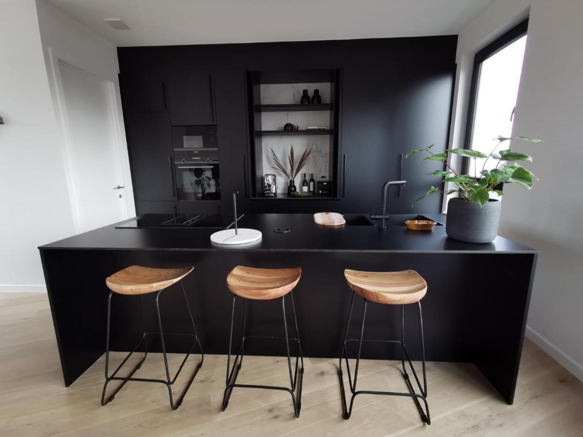 The Penthouse, Oasis Of Light And Inspiration Apartment Antwerpen Bagian luar foto